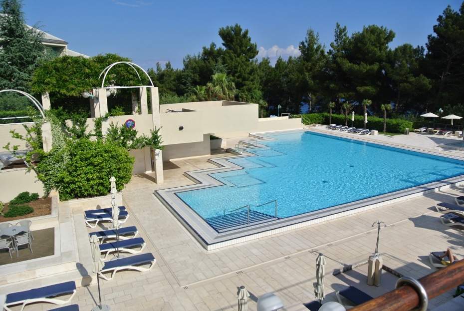 Bretanide Sport & Wellness Resort Bol Eksteriør billede